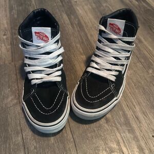 Vans blk & wht high top